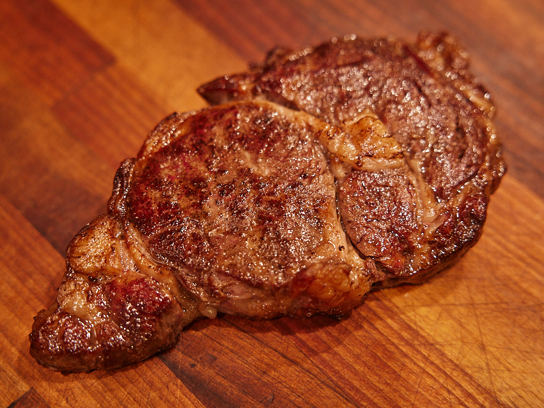 Sous Vide Steak with a Chill and a Sear